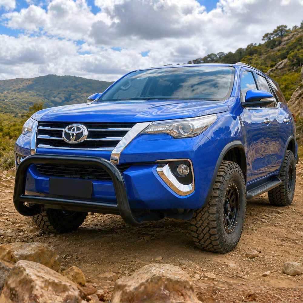 CLEARANCE CLEARANCE OEM Style Black Stainless Steel Nudge Bar suits Toyota Fortuner 2016-2020 Bull Front Bumper Guard