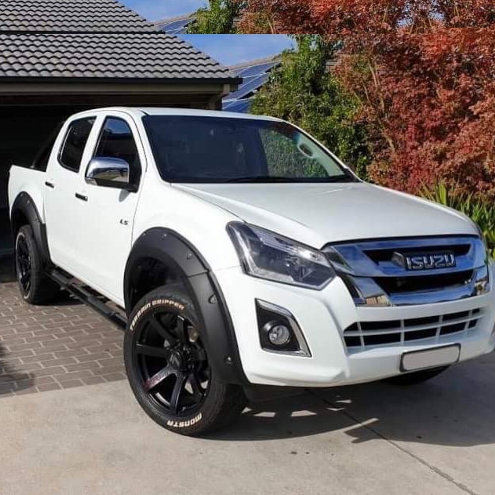 Pocket style Fender Flares Fits Isuzu D-MAX DMAX 2016 - 2019 Black Textured