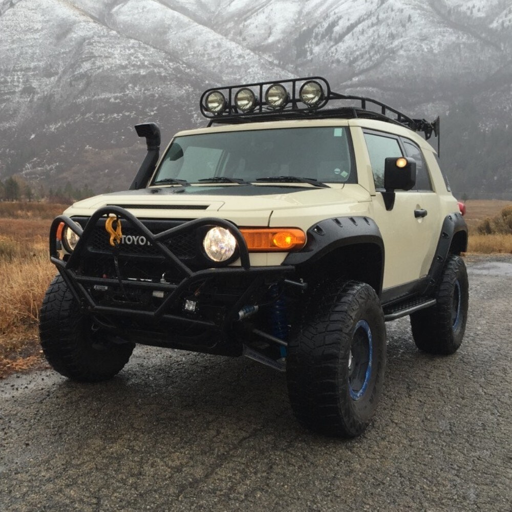 POCKET STYLE FENDER FLARES suitable for FJ CRUISER 07-17 BLACK JUNGLE TEXTURED
