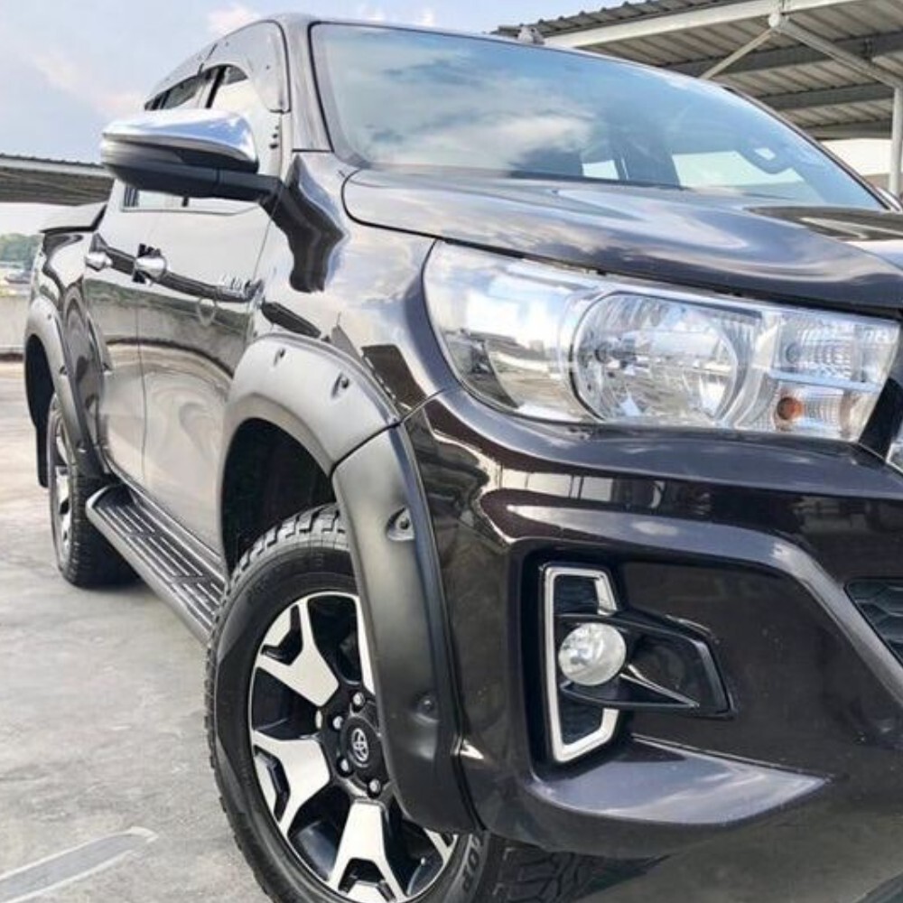 Cobra 4x4 Matte black Pocket style Flares suitable for Toyota Hilux SR5 SR TRD 2021 Onwards 