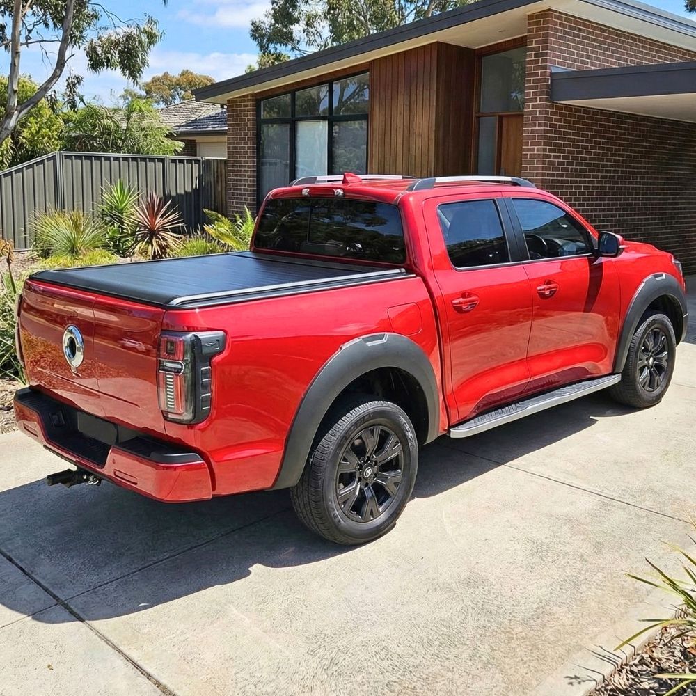 Cobra 4X4 M-Spec Electric Retractable Roller Shutter fits Great Wall Motor GWM Cannon Alpha 2024 Onwards Tub Tonneau Roll Cover Black Lid