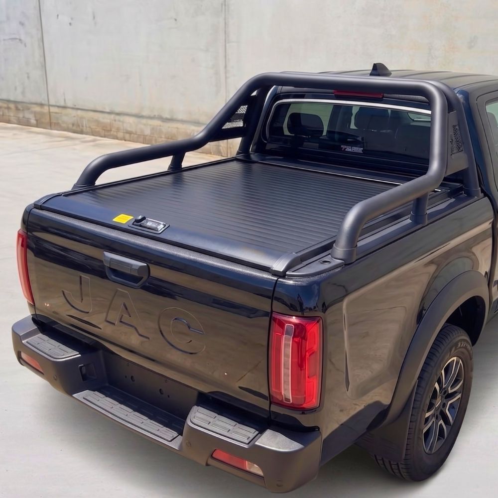Cobra 4X4 M-Spec Retractable Roller Shutter fits Jac T9 2025 Onwards Tub Manual Tonneau Roll Cover Black
