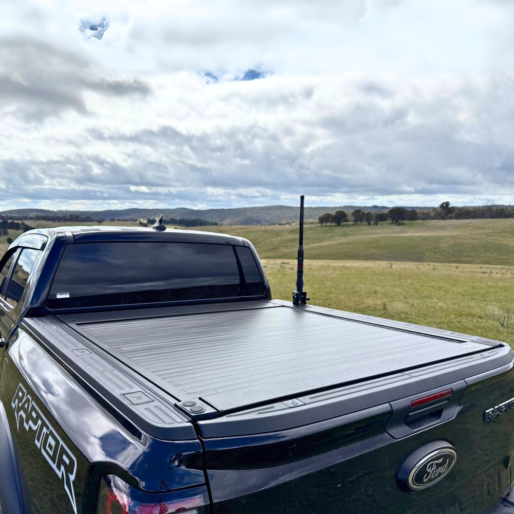 Electric Retractable Under Rail Roller Shutter fits Volkswagen Amarok Next Gen 2023 Onwards Tub Tonneau Roll Cover Black Lid