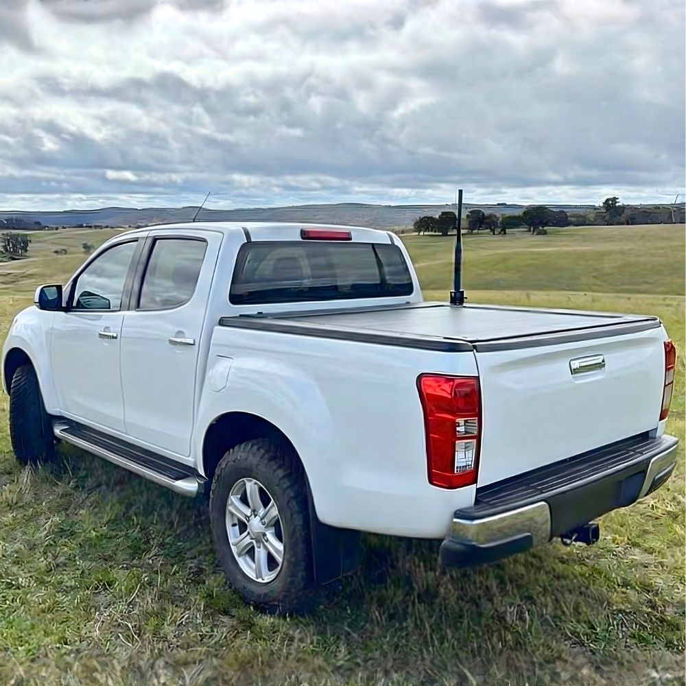 Retractable Under Rail Manual Roller Shutter fits Isuzu Dmax Dual Cab 2012 - 2024 D-max Tub Tonneau Roll Cover Black Aluminium