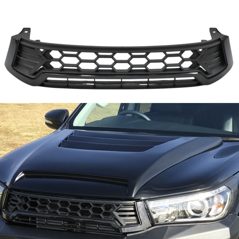 Cobra 4x4 Front Grill Suitable for Toyota Hilux 2015 - 2018 Black & White Mesh  [Colour: black]