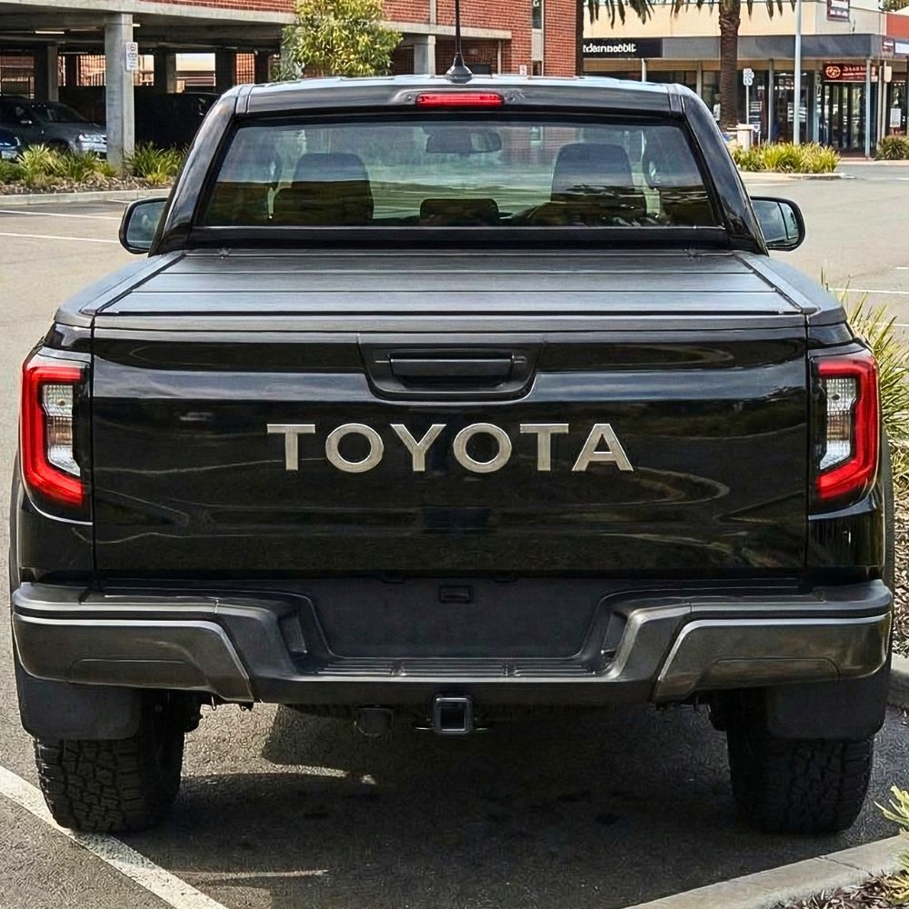 Premium Trifold Aluminium Foldable Hard Tub Lid Tonneau Cover Fits Toyota Hilux 2026 Onwards