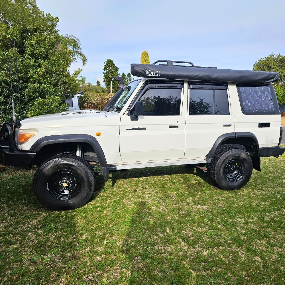Matte Black OEM Fender Flares With Mudflaps Suitable For Landcruiser 76 Series Smooth Guards 70 Workmate GXL