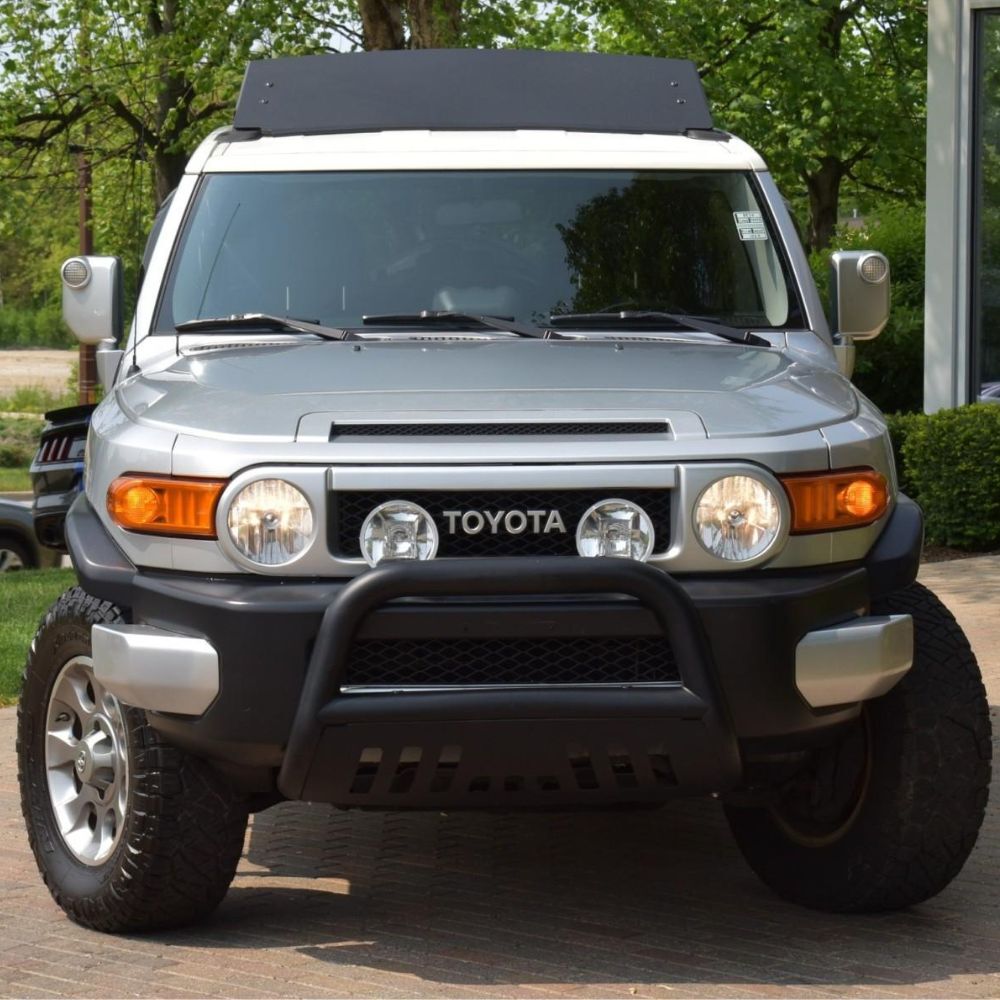 OEM Style Black Stainless Steel Nudge Bar suits FJ Cruiser 2007 - 2016 Bull Front Bumper Guard
