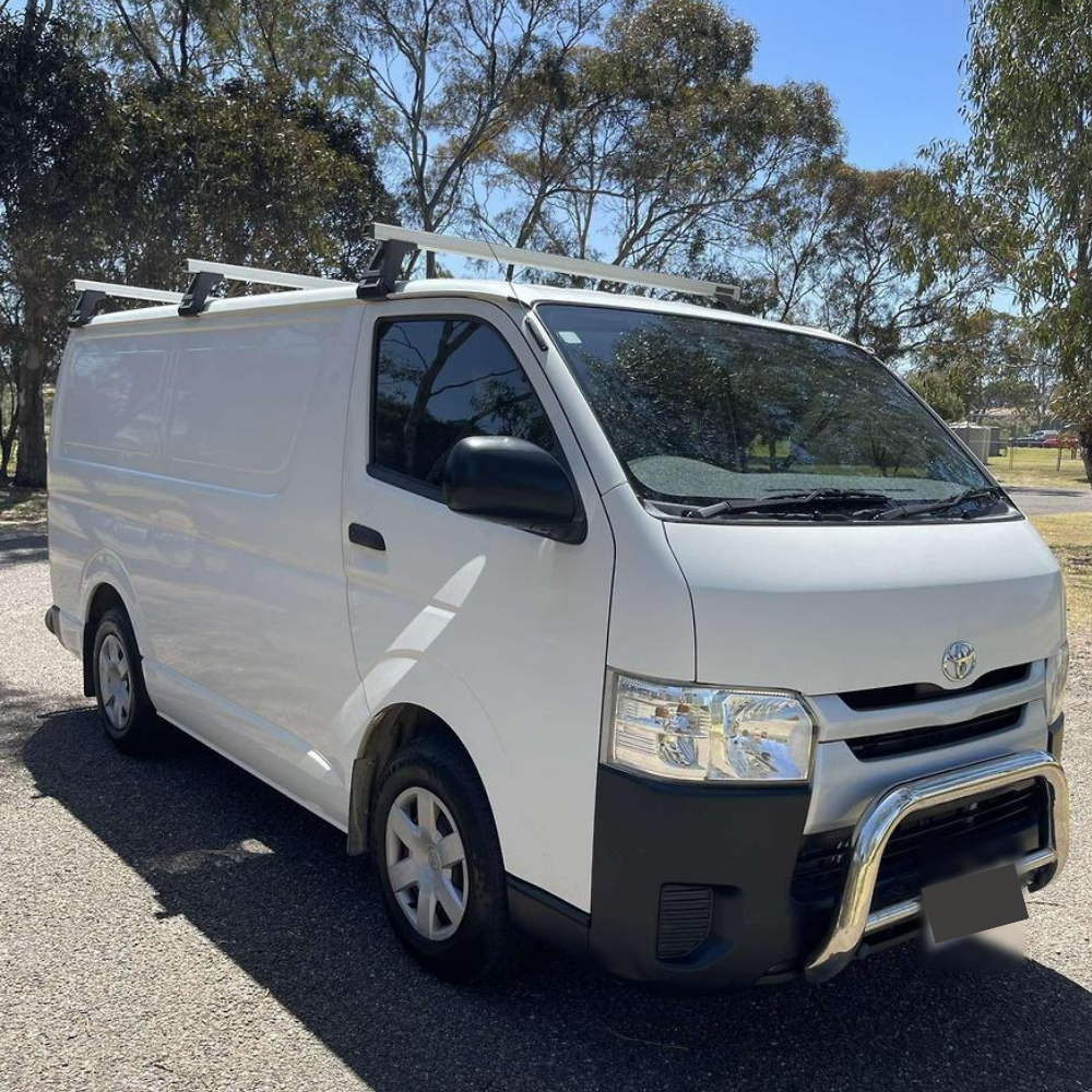 Chrome Stainless Steel Polished Silver Nudge Bar Bull Front Suits Hiace 2005 - 2018 LWB Protection Grille guard Nudgebar