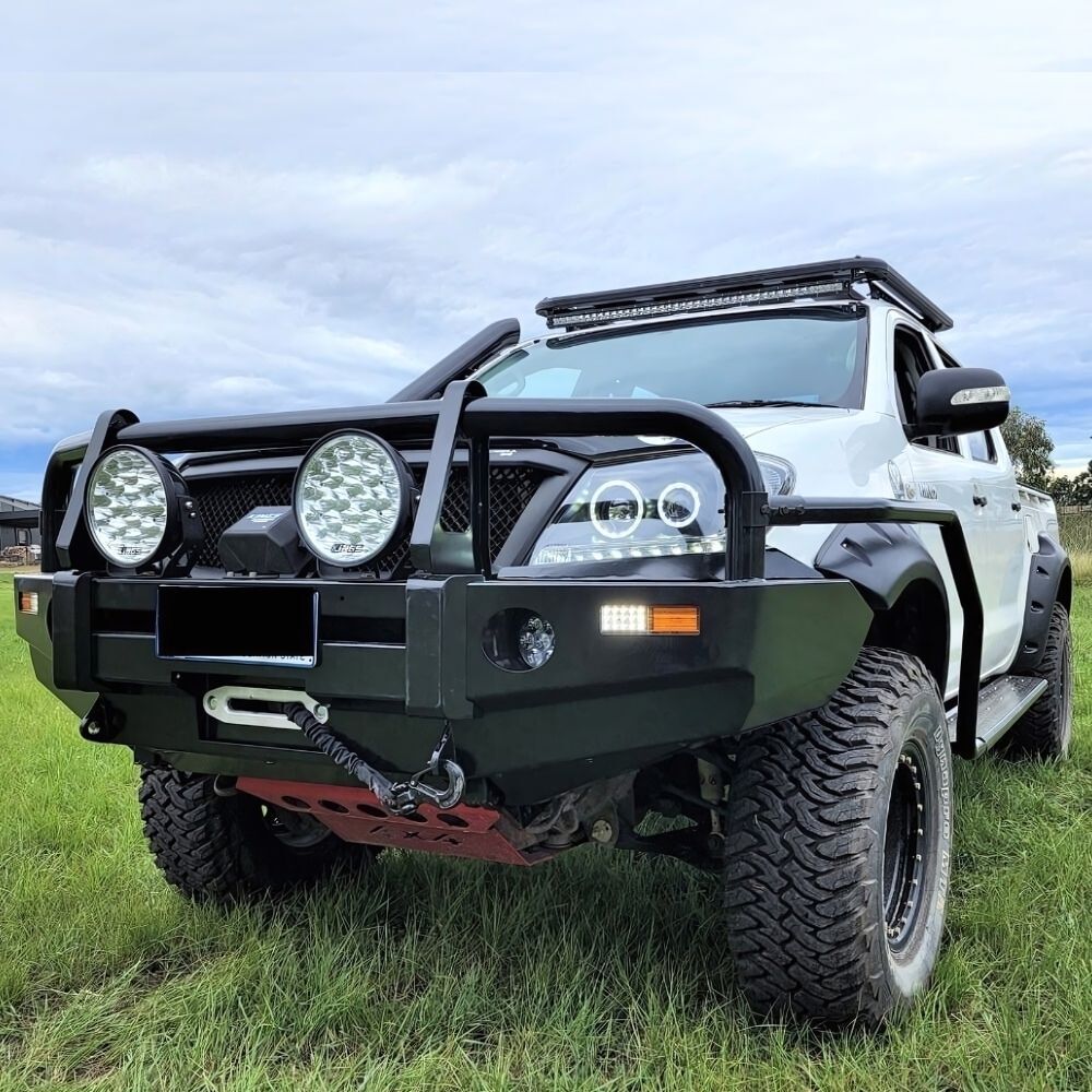 Heavy Duty Steel Bull Bar Bullbar Suits Hilux 2005 - 2011 Winch Compatible Bar