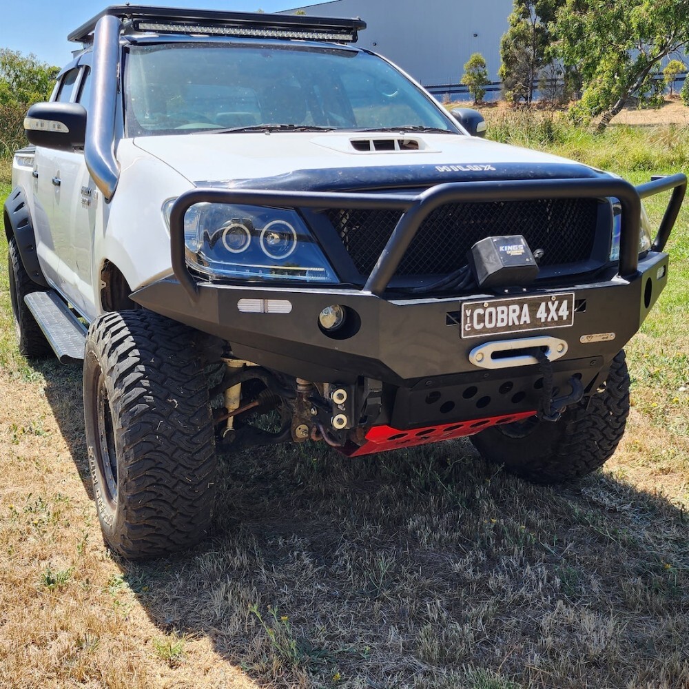 Cobra 4x4 Heavy Duty Steel Bull Bar Bullbar Suits Hilux N70 2005 - 2011 Winch Compatible Bar