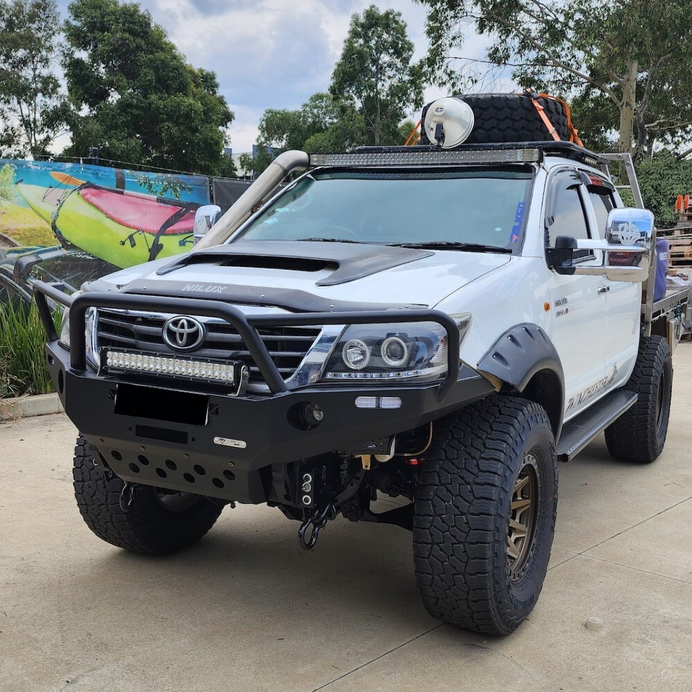 Cobra 4x4 Steel Bull Bar Bullbar Suits Hilux 2011 - 2015 Face lift Winch Compatible Bar 