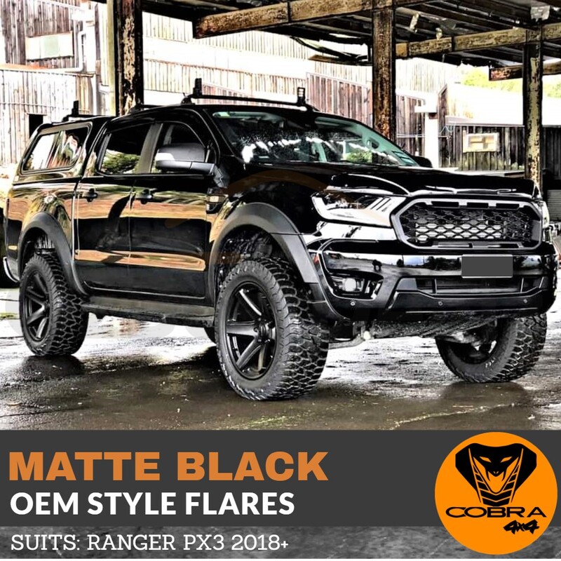 FLARES DE GUARDABARROS OEM NEGRO MATE 3M SE ADAPTA A FORD RANGER PX3 con orificio para sensor ranger px3 FLARES DE GUARDABARROS OEM NEGRO MATE 3M SE ADAPTA A FORD RANGER PX3 con orificio para sensor